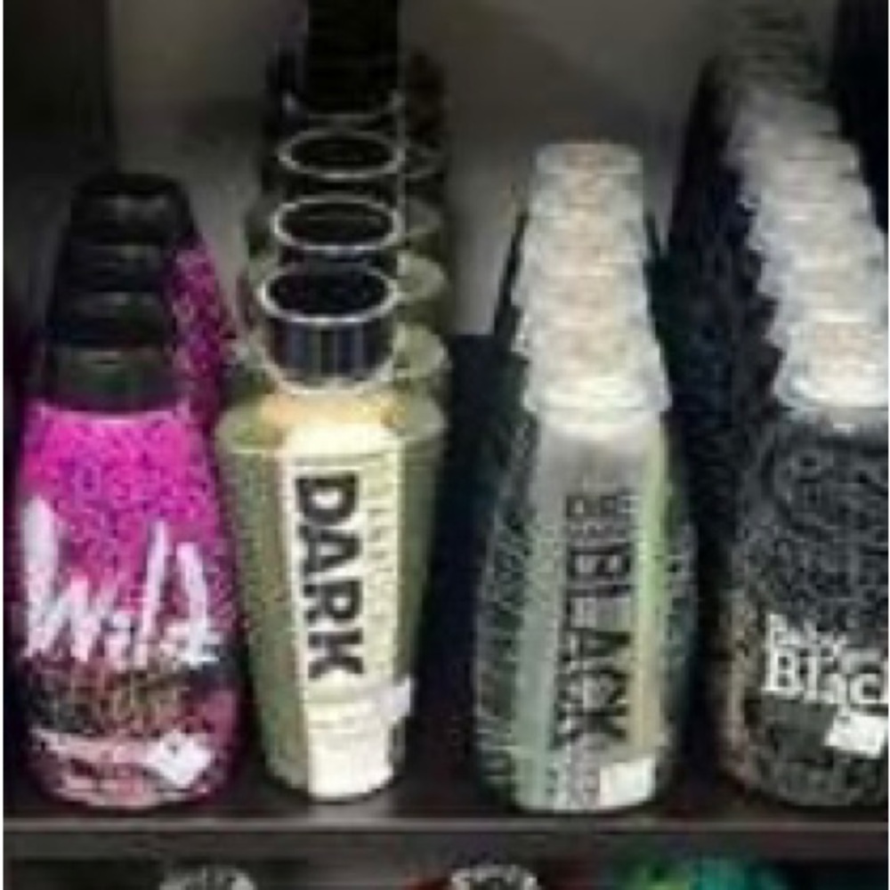 Tons of tanning lotions/bronzer